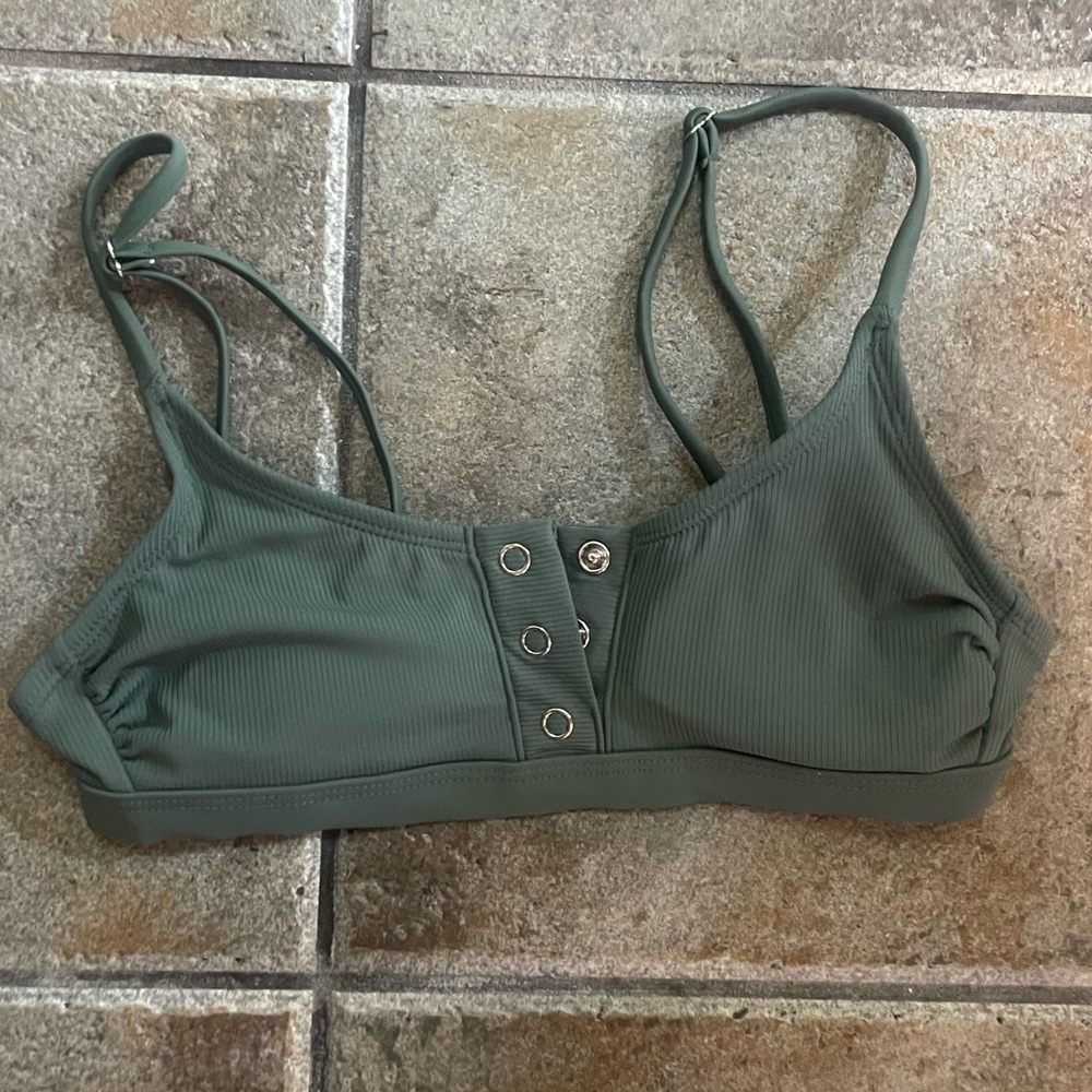 Xhileration Army Green/Olive Ribbed Button Up Bikini Top Sz S